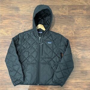 NWOT Patagonia Women’s Black Diamond Quilted Insulated Bomber Hoody